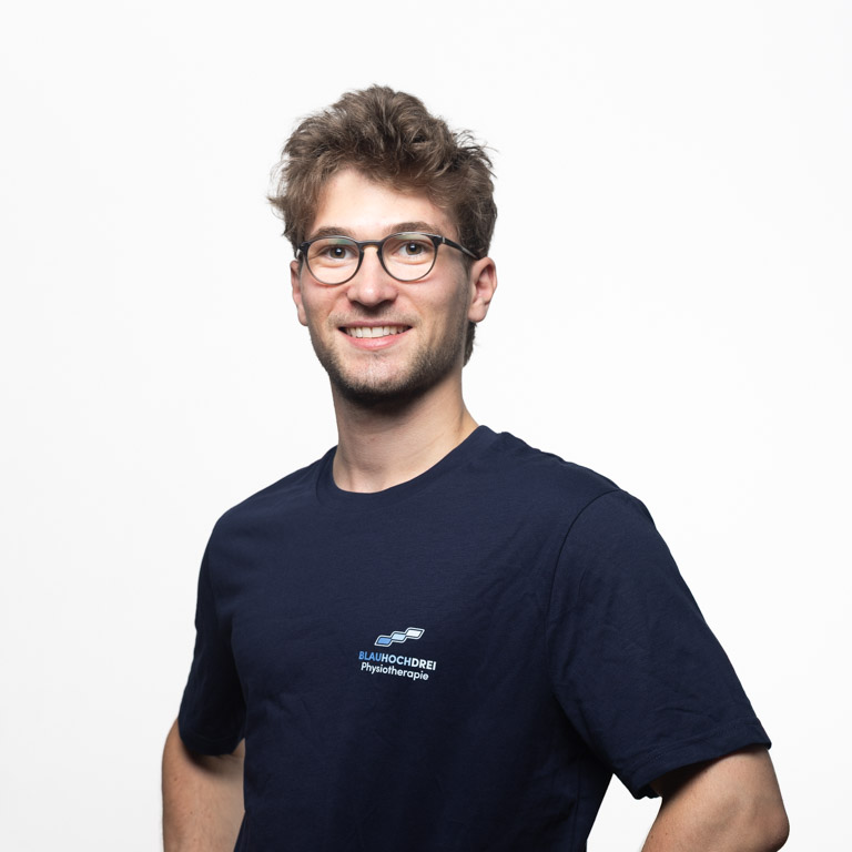 Julian, Physiotherapeut