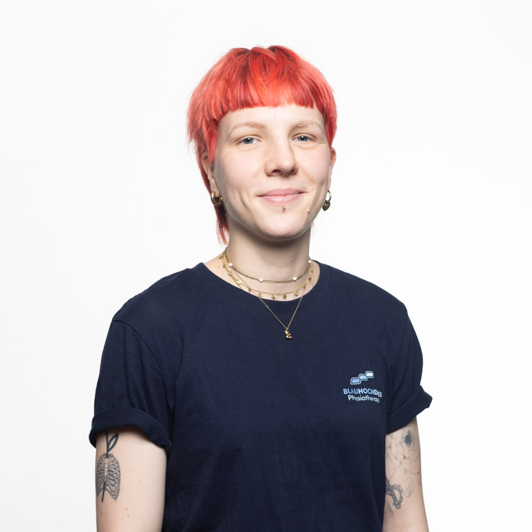 Vicky, Physiotherapeutin